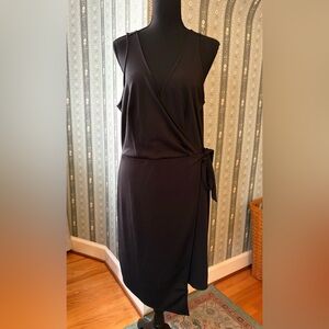 A New Day Black Sleeveless V-Neck Wrap Dress